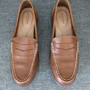 Sperry Seaport Penny loafer